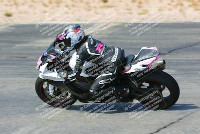 media/Oct-15-2022-TrackXperience (Sat) [[8f70b8b0be]]/Group 2/session 4 turn 1/